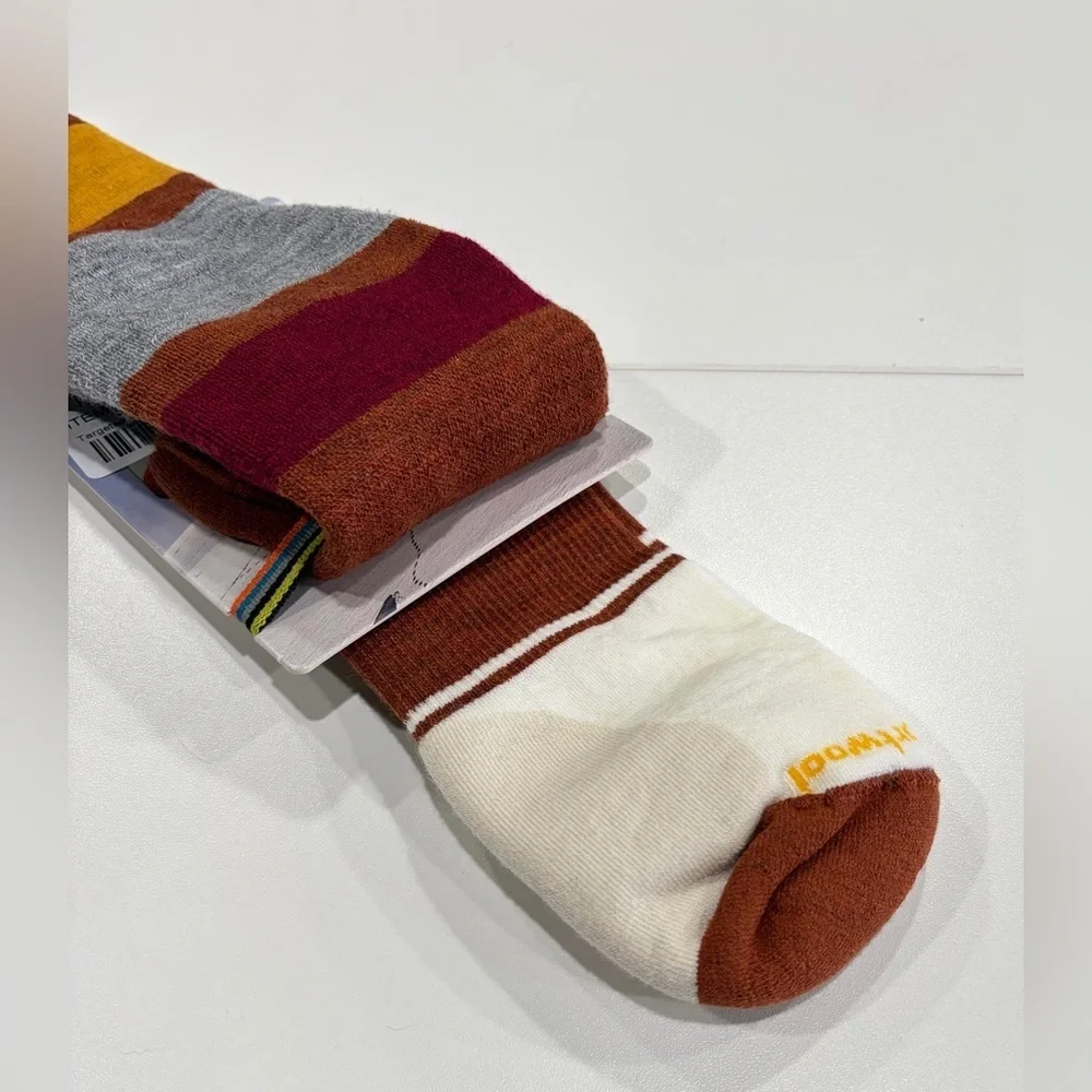 SmartWool Women's XL Targeted Cushion Snowboard Socks Merino Wool Red Yellow NWT